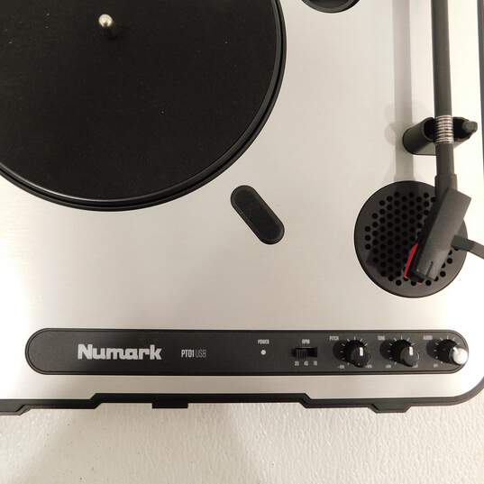 Numark Brand PT01USB Model Portable USB Turntable image number 3