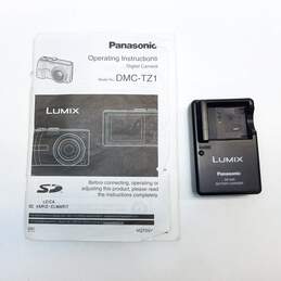 Panasonic Lumix DMC-TZ1 5.0MP Digital Camera alternative image