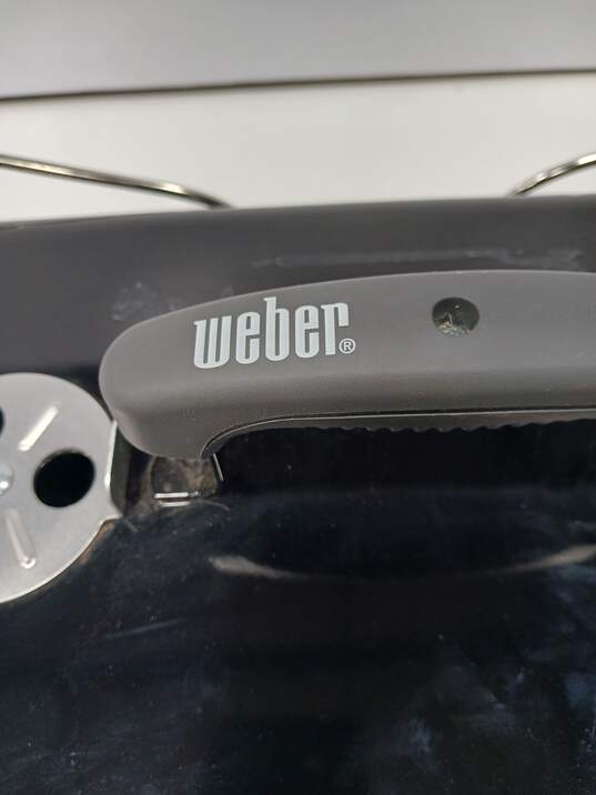 Weber Charcoal Go-Anywhere Portable Camping Grill image number 4