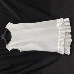 Donna Ricco Women's Ivory Sleeveless Ruffle Dress Size 14
