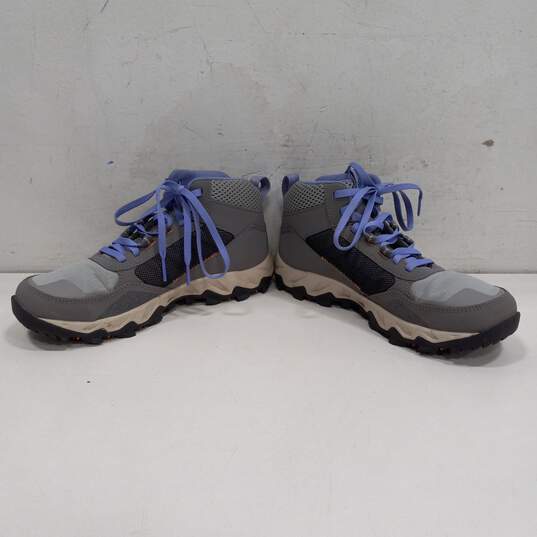 Women's Gray Shoes Size 7 image number 2