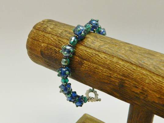 Vintage Nye & Artisan 925 Calla Lily Flower Brooch Orb Balls Ring & Blue & Green Art Glass & Crystals Beaded Toggle Bracelet 21.7g image number 3