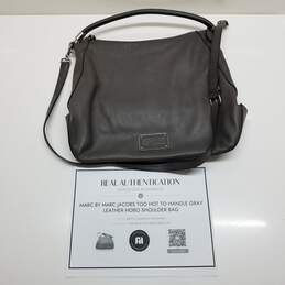 AUTHENTICATED Marc by Marc Jacobs Gray Leather Shoulder Bag