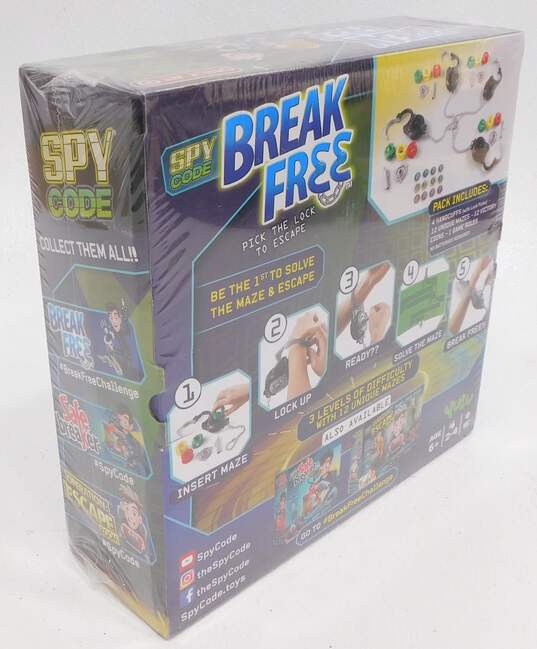 Yulu Spy Code Break Free Pick the Lock to Escape Board Game Sealed image number 2