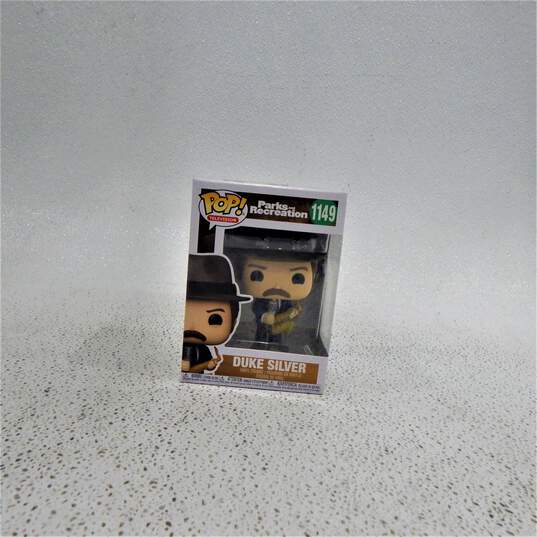 Funko Pop Parks And Recreation Janet Snakehole 1148 Duck Silver 1149 IOBS image number 7