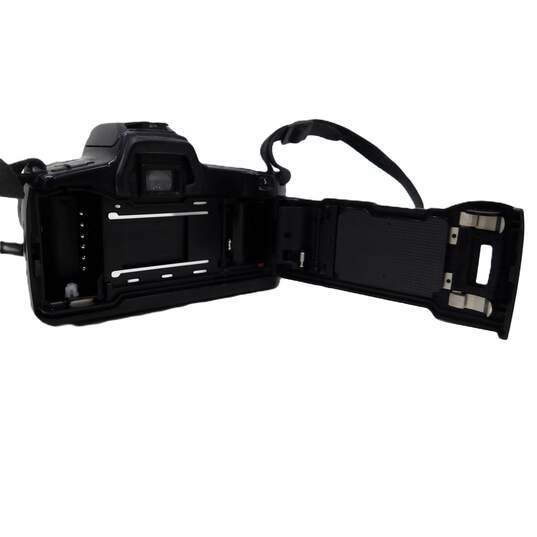 Minolta Maxxum 3xi SLR 35mm Film Camera With Tamron 70-300mm Lens image number 5
