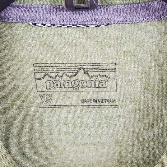 Patagonia Women Green T Shirt XS image number 3