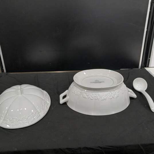Italian Made White Ceramic Punch Bowl image number 4