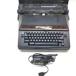 Brother Electric Typewriter Correct O Ball XL-I Model 7300 w/ Carrying Case alternative image