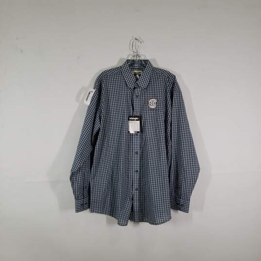 NWT Mens Check Classic Fit Collared Long Sleeve Button-Up Shirt Size XL image number 1