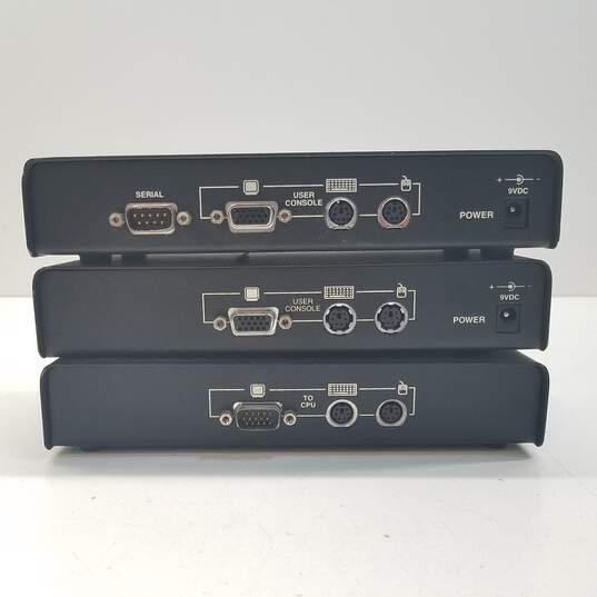 3 Black Box Servswitch Brand CAT5 KVM Extender 2 Remote, 1 Local; and Century Tap By Shomiti Systems image number 3