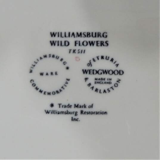Wedgwood England Williamsburg Wild Flowers Set of 8 10 1/4 Inch Plates image number 11