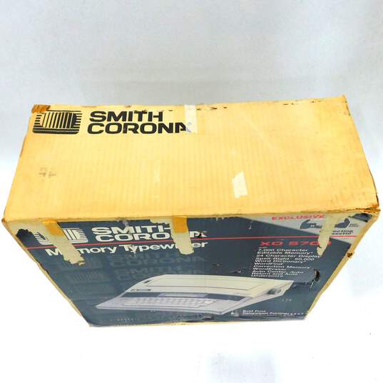Vintage Smith Corona XD 5700 Memory Typewriter Electric IOB w/ Manual image number 5