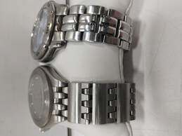 2 Men's Guess Wristwatches alternative image