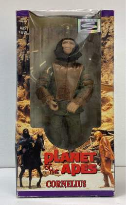 Hasbro Signature Series Planet of the Apes Cornelius Figure