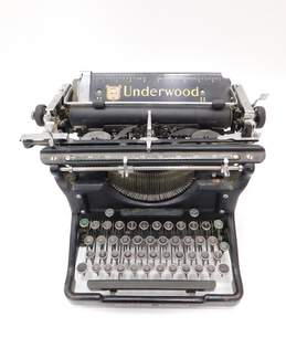 Antique Underwood Manual Typewriter