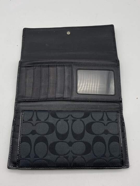 Authentic Womens Black Monogram Inner Pockets Travel Checkbook Wallet image number 4
