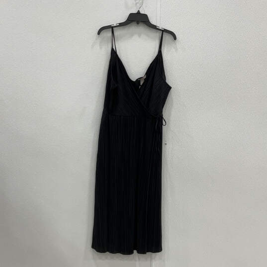 NWT Womens Black V-Neck Spaghetti Strap Knee Length Pleated Wrap Dress Sz L image number 1