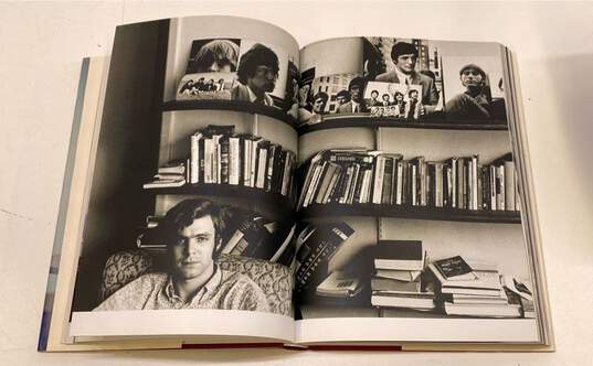 Linda McCartney Life in Photographs by Taschen Publishing (Hard Cover) image number 5