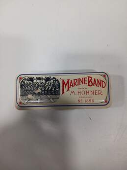 Hohner Marine Band Harmonica In Plastic Case alternative image