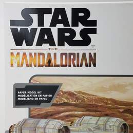 Star Wars Mandalorian Paper Model Kit Razor Crest and Sandcrawler Pack alternative image