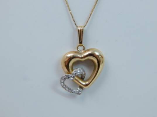 14K Two Tone Gold Interlocked Hearts Pendant On Box Chain Necklace 3.0g image number 3