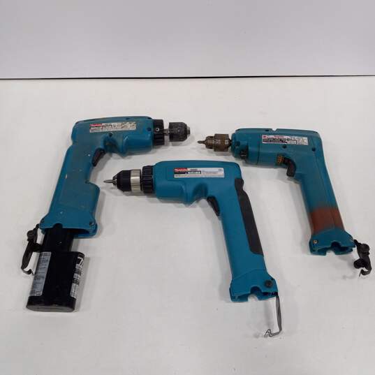 Bundle Of 3 Assorted MAKITA Drills w/ Chargers & Power Cord image number 6