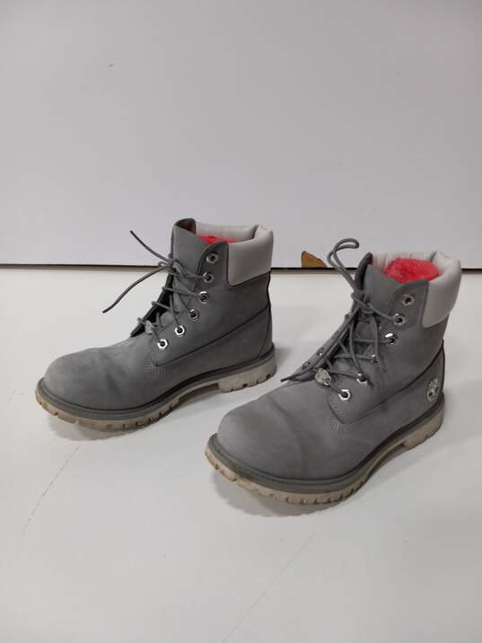 Timberland Women's Gray Nubuck Leather Boots A1517 Size 8 image number 3