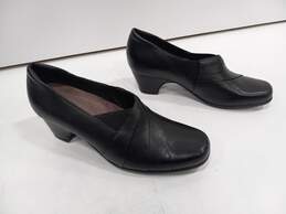 Clarks Women's Black Sugar Spice Slip On Heels Size 8.5N alternative image