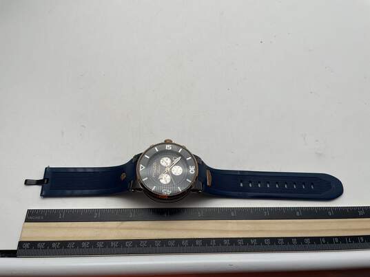 Womens Blue Water Resistant Swiss Movement Chronograph Wristwatch 116g image number 1