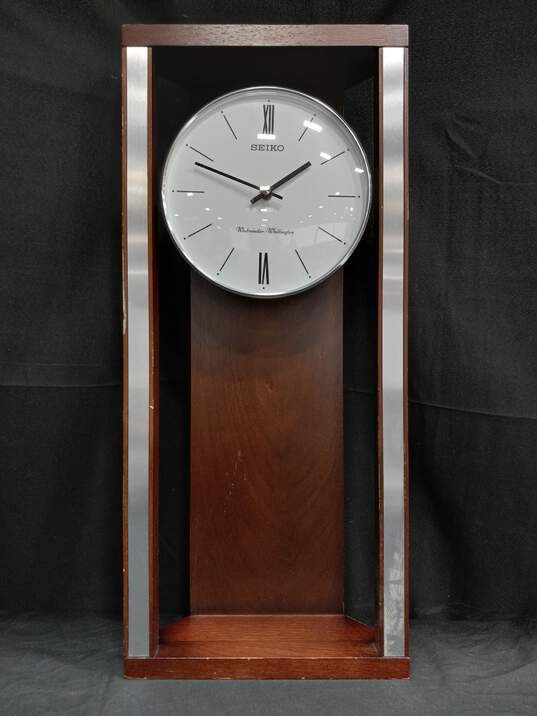 Seiko Wall Clock image number 1