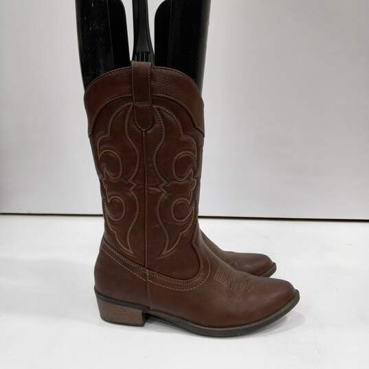 Cat & Jack Brown Pull-On Western Style Boots Size 5 image number 1