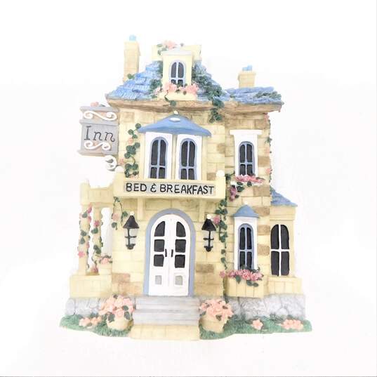 Ivy & Innocence Chapter 1 Base W/ Figurines Bed & Breakfast image number 6