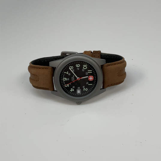 Designer Wenger Sak Design Marlboro Stainless Steel Round Analog Wristwatch image number 3
