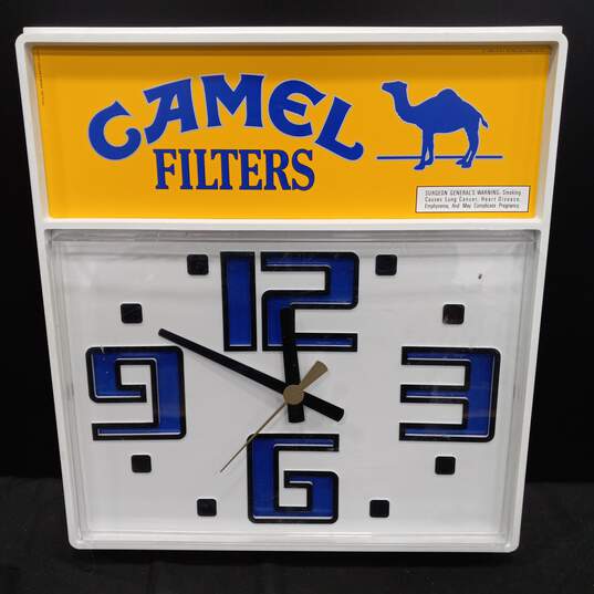 Vintage 1985 Camel Cigarettes Memorabilia Wall Clock image number 1