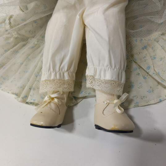 Vintage Victoria Impex Corp. 16” Porcelain Doll IOB image number 6
