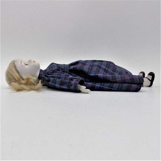 Vntg Retired Little Girl With Doll Porcelain Figurine image number 4