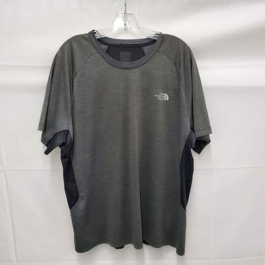 The North Face MN's Heathered Gray & Black 2 Tone Ventilated T-Shirt Size M image number 1
