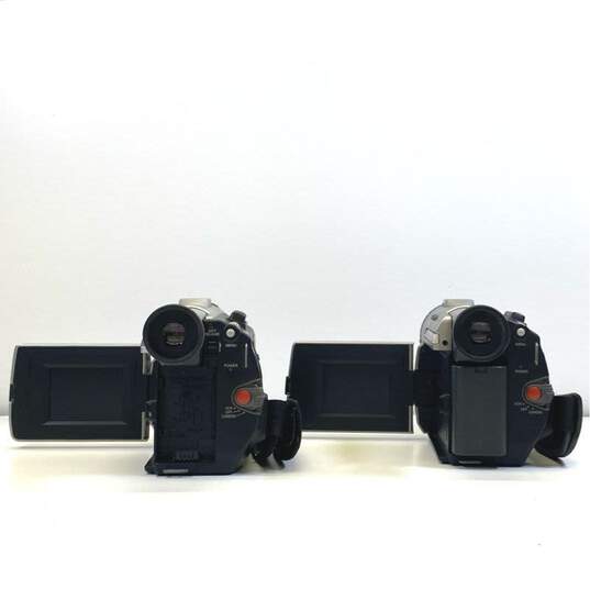 Panasonic Palmcorder MiniDV Camcorder Lot of 2 (For Parts or Repair) image number 4