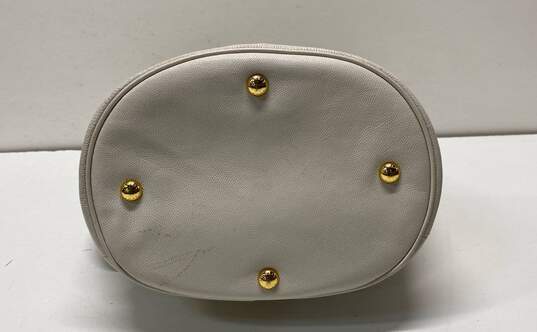 Michael Kors Kingsbury Ivory Leather Shoulder Bucket Tote Bag image number 5