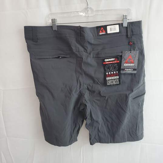 Gerry Gray Outdoor Shorts NWT Men's Size 40 image number 2
