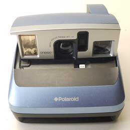 Polaroid One 600 Instant Camera