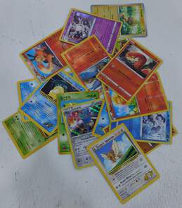 Pokemon TCG Huge 200+ Card Collection Lot with Vintage and Holofoils alternative image