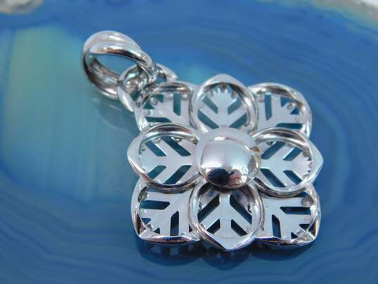 14K White Gold Dotted & Cut Outs Unique Floral Square Statement Pendant 5.1g image number 4