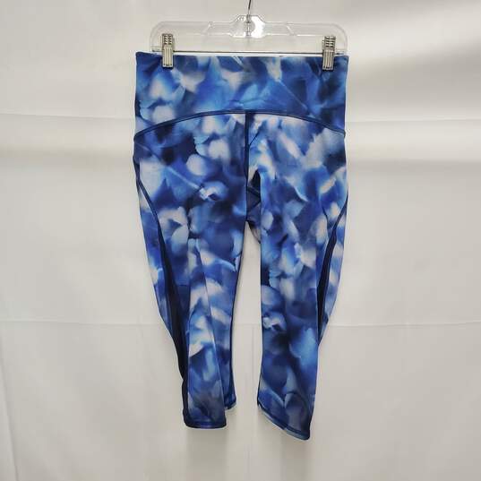 Lululemon WM's Athletic Blue Pattern Capri Leggings Size 6 image number 1