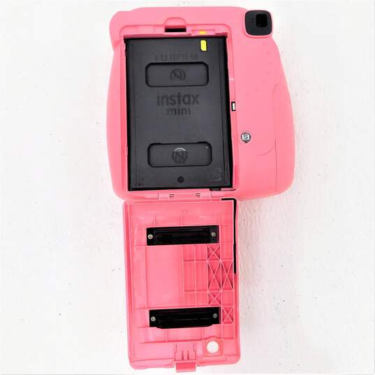 Fujifilm Instax Mini 9 Pink Instant Film Camera w/ Case image number 5