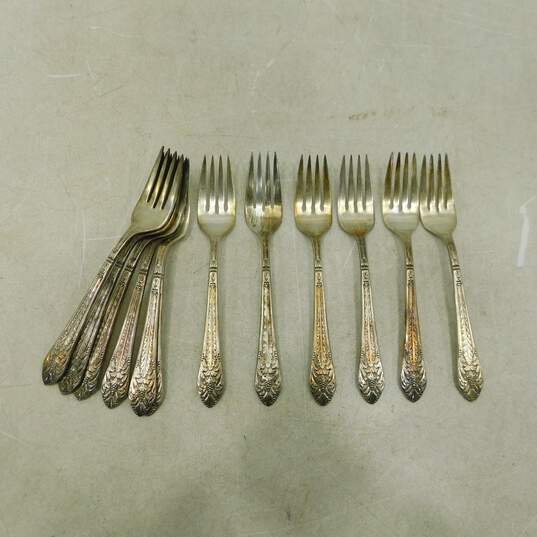 1847 Rogers Bros Marquise Vintage Silver Plate Flatware Set With Case image number 6