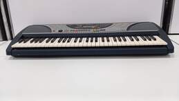Yamaha PSR-240 61-Key Electronic Keyboard alternative image