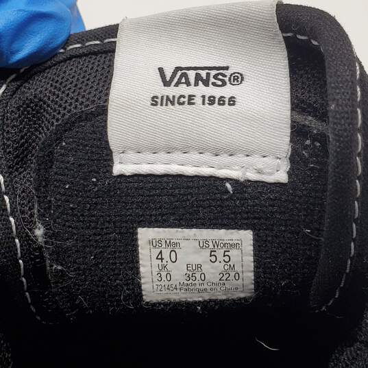 Vans Black Lace Up Wafflecup Sneakers Size 5.5 image number 4
