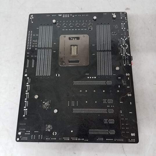 ASRock X99 Extreme6 Ultra M.2 Intel LGA 2011-3 DDR4 ATX gaming PC motherboard (No RAM, CPU or I/O shield) - Untested image number 5